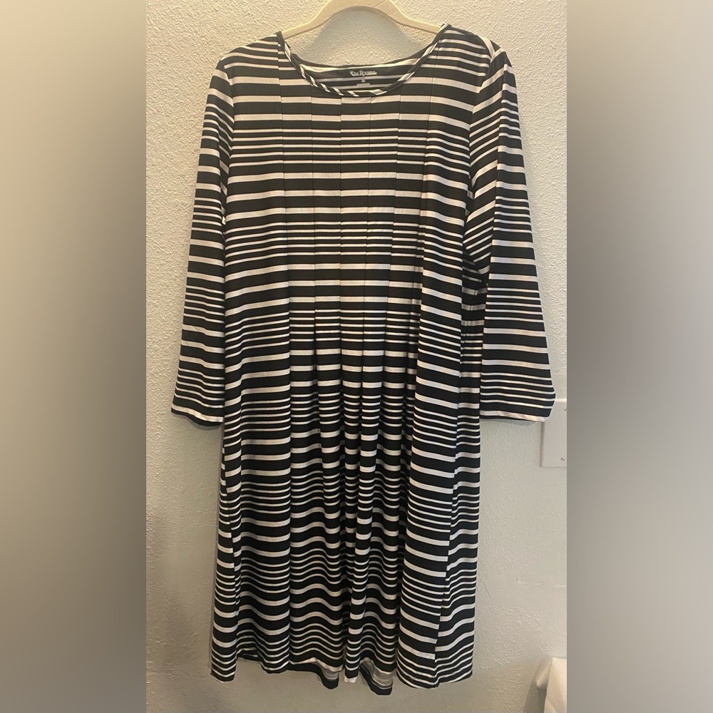 Kim Rogers Dress women's XL Black‎ and White Striped Long Sleeve